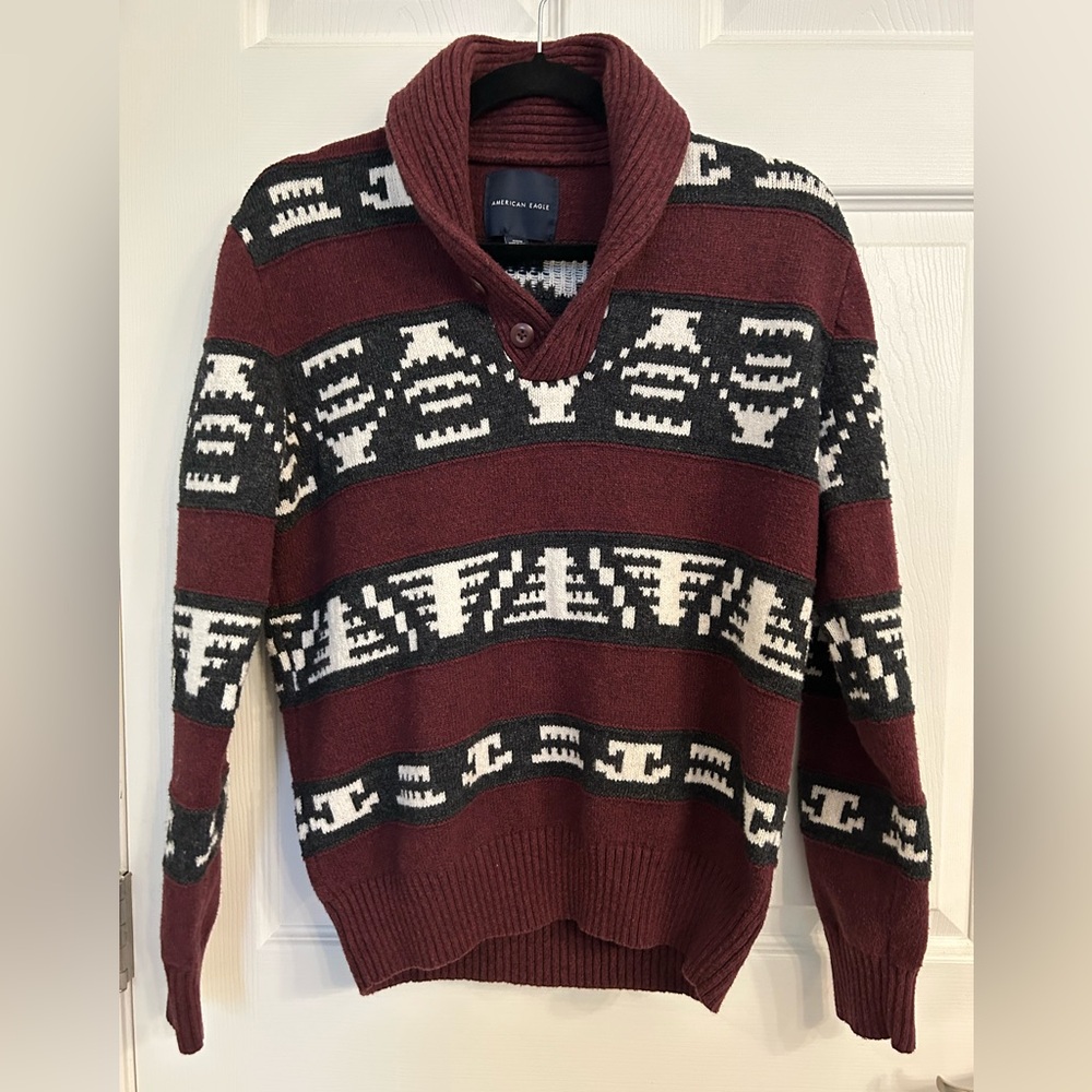American Eagle Outfitters Men's Burgundy and Black Patterned V-Neck Sweater